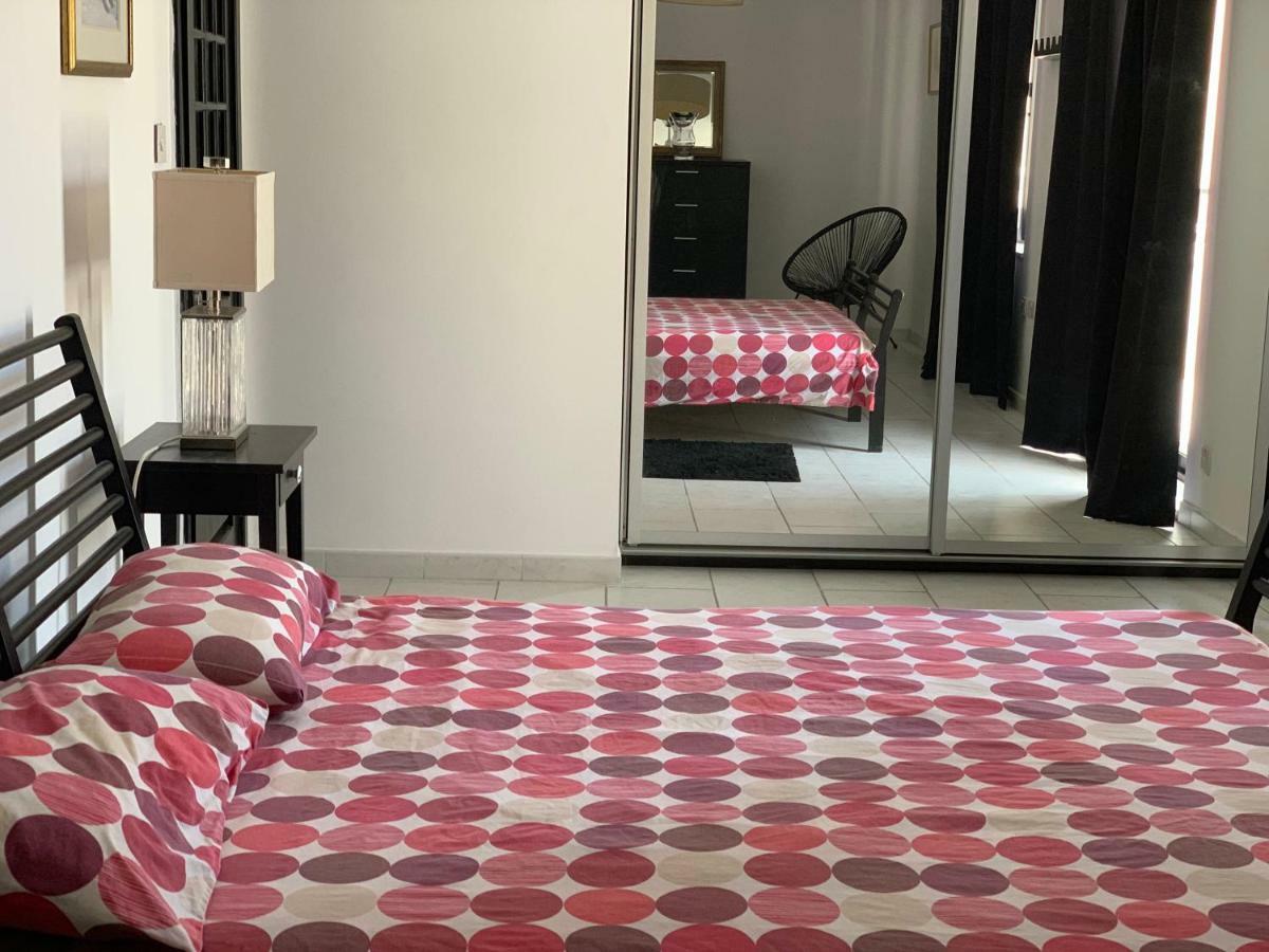 Spacious Seaview Sliema Apt, Steps From Valletta Ferry Extérieur photo